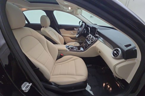 Used 2015 Mercedes-Benz C 300 4MATIC Sedan image 29