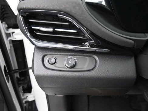 New 2025 Buick Envista Sport Touring w/ Convenience I Package image 14