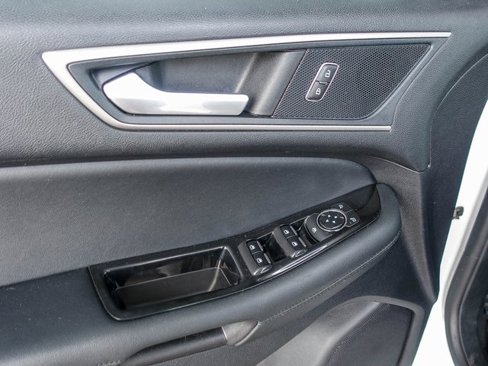 Used 2020 Ford Edge SEL w/ Convenience Package image 31