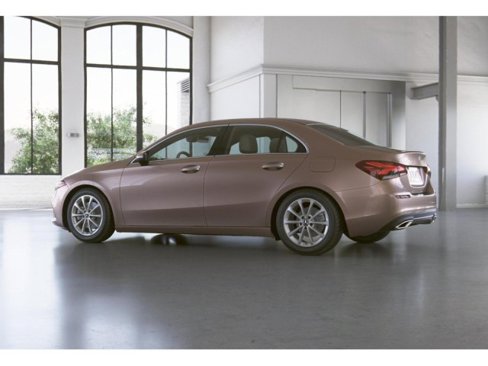 Certified 2022 Mercedes-Benz A 220 4MATIC image 31