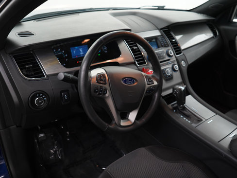 Used 2015 Ford Taurus SEL image 16