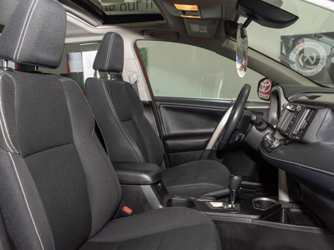 Used 2018 Toyota RAV4 XLE image 22
