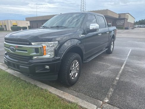 Used 2018 Ford F150 XLT w/ Equipment Group 302A Luxury image 2
