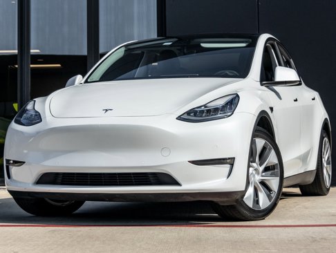 Used 2021 Tesla Model Y Long Range image 1