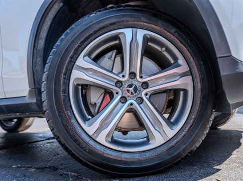 Used 2019 Mercedes-Benz GLC 300 image 13