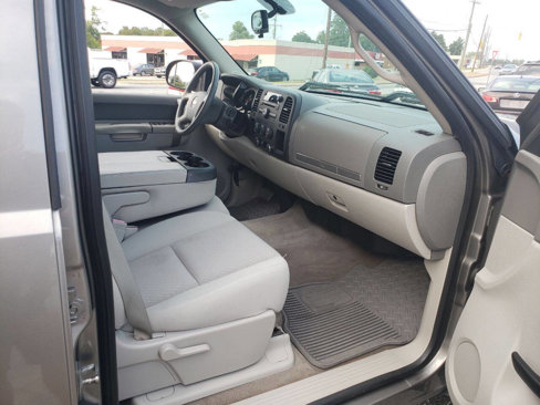 Used 2013 Chevrolet Silverado 1500 LT image 11