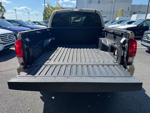 Used 2018 Toyota Tacoma TRD Sport image 27