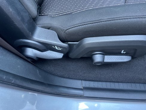 Used 2019 Dodge Journey SE w/ Connectivity Group image 48