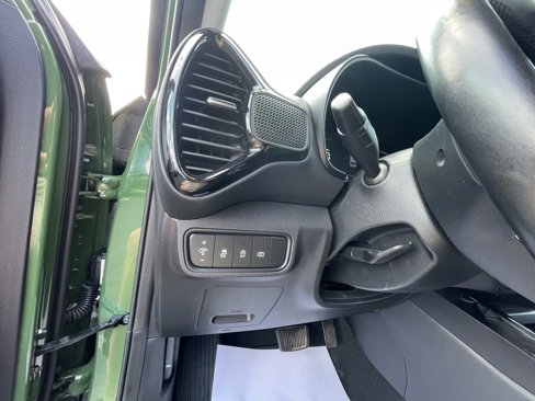 Certified 2023 Kia Soul EX image 18