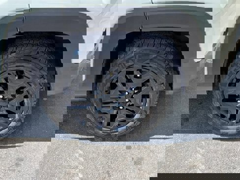 Used 2018 Jeep Renegade Sport w/ Power & Air Group image 13