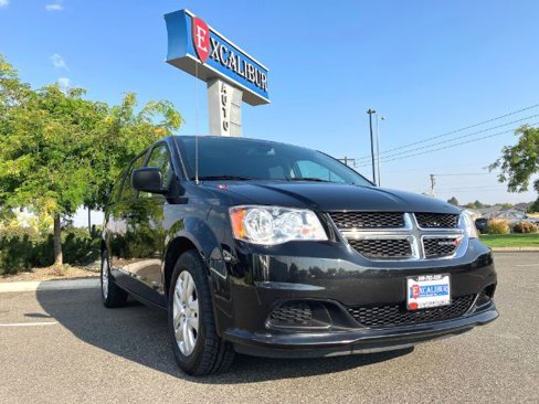 Used 2018 Dodge Grand Caravan SE image 4