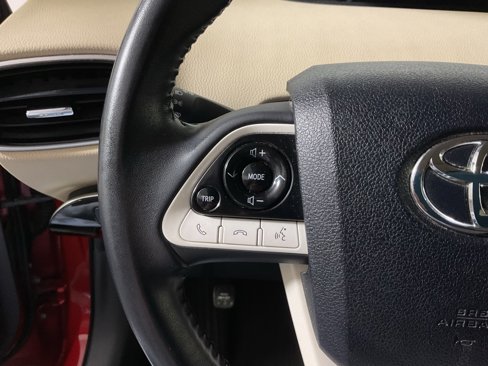Used 2017 Toyota Prius Two image 26