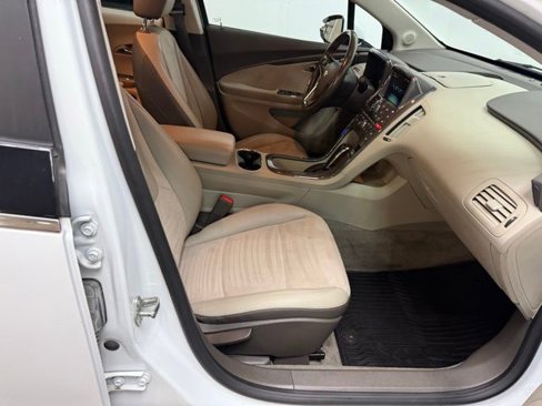 Used 2015 Chevrolet Volt Premium w/ Premium Trim Package image 24