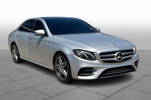 Used 2020 Mercedes-Benz E 350 Sedan image 2