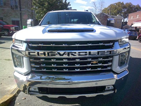 Used 2020 Chevrolet Silverado 3500 LTZ w/ LTZ Premium Package image 2