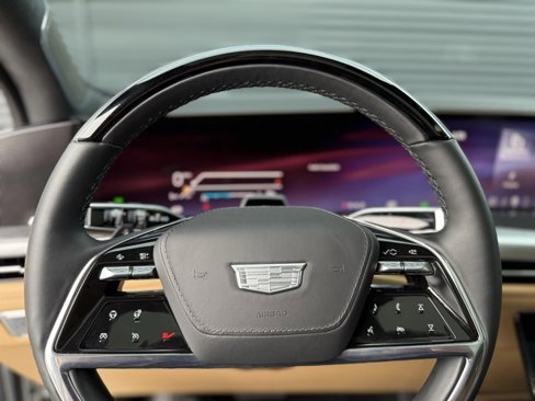 Used 2025 Cadillac Escalade IQ Sport 2 image 16