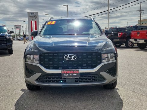 Used 2023 Hyundai Santa Fe SEL image 3