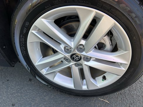 Used 2021 Toyota Corolla SE image 8