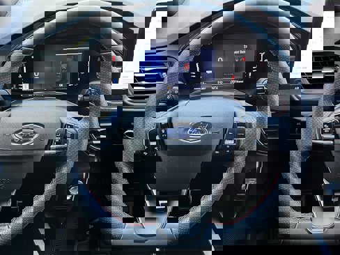 Used 2024 Ford Escape ST-Line w/ Tech Pack #1 image 11