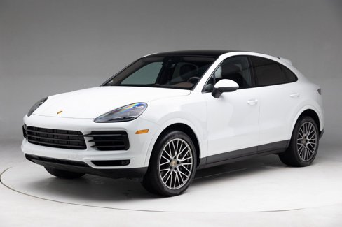 Used 2022 Porsche Cayenne Platinum Edition image 4
