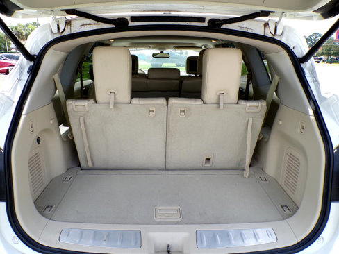 Used 2013 INFINITI JX35 FWD w/ Premium Pkg image 8