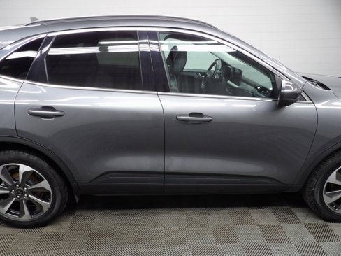 Used 2024 Ford Escape Platinum image 37