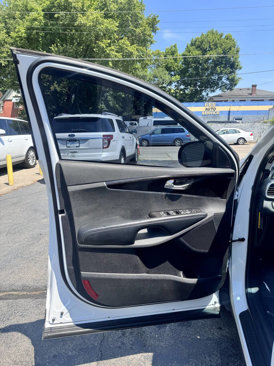 Used 2018 Kia Sorento EX image 11