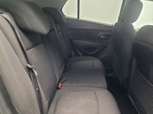 Used 2019 Chevrolet Trax LT image 19