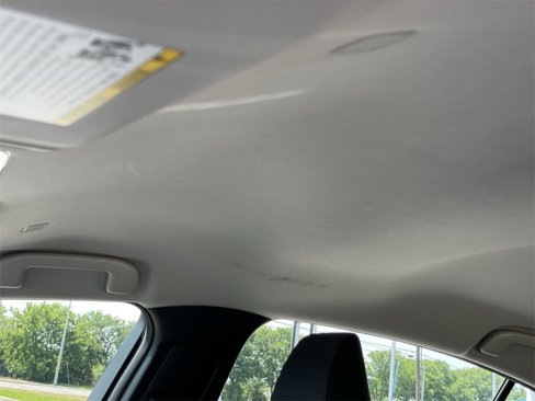 Used 2024 Toyota Prius LE image 25