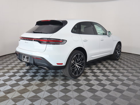 New 2025 Porsche Macan image 7