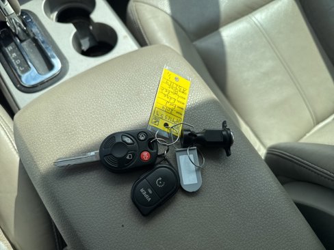 Used 2010 Ford Edge Limited image 11