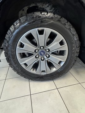 Used 2017 Ford F150 XLT w/ Equipment Group 302A Luxury image 25