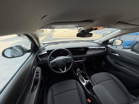 Certified 2024 Buick Encore GX Preferred image 18