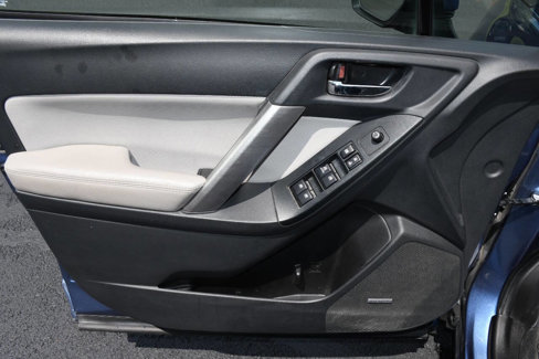Used 2015 Subaru Forester 2.5i Touring w/ Eyesight & Navigation System image 14
