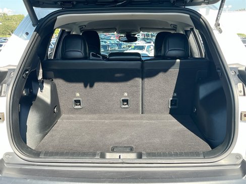 Used 2022 Jeep Cherokee Latitude Lux image 24