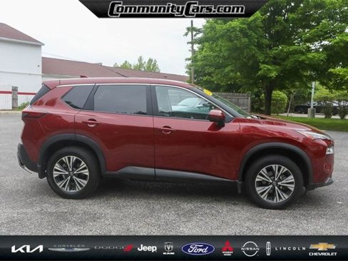 Used 2023 Nissan Rogue SV image 6