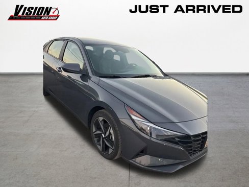 Used 2023 Hyundai Elantra SEL w/ Convenience Package image 9