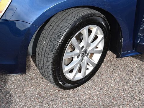 Used 2013 Volkswagen Jetta SE image 8