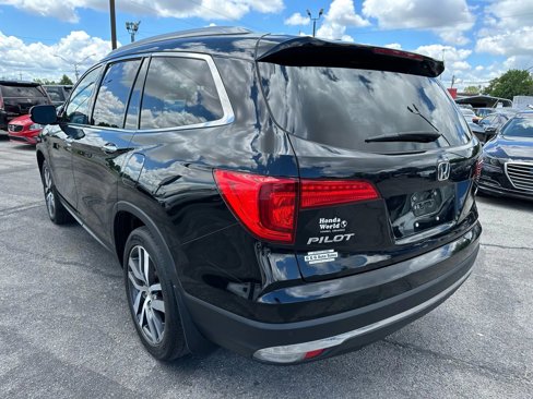 Used 2017 Honda Pilot Touring image 37