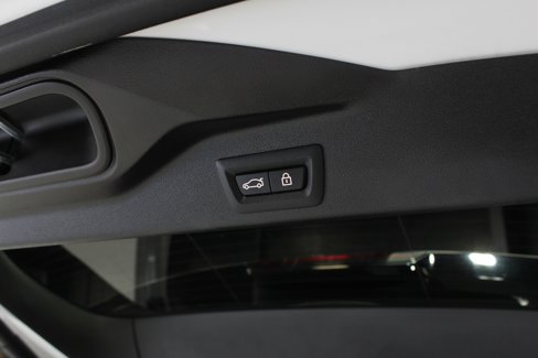 Used 2021 BMW X5 sDrive40i w/ M Sport Package image 69