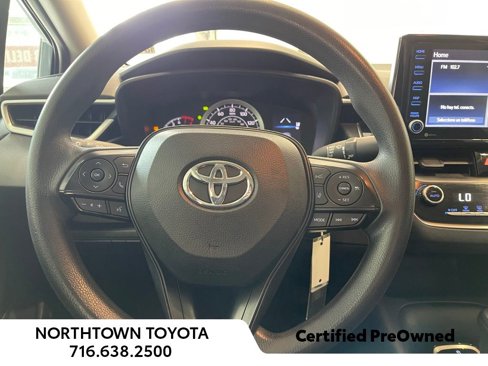 Used 2022 Toyota Corolla LE image 14