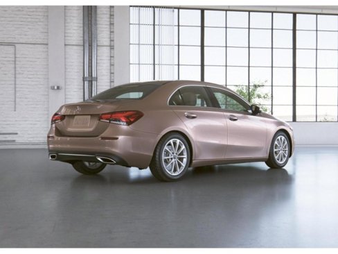 Certified 2022 Mercedes-Benz A 220 4MATIC image 21