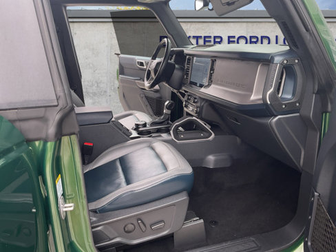 Certified 2023 Ford Bronco Outer Banks w/ Sasquatch Package image 4