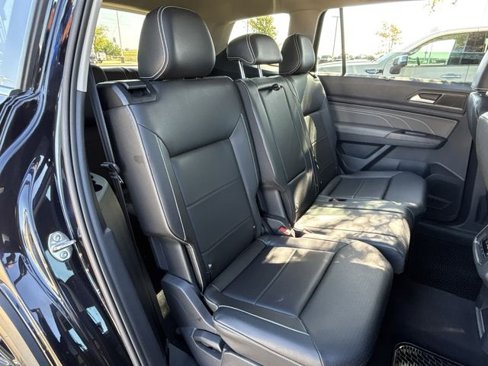 Used 2023 Volkswagen Atlas SE w/ Black Wheel Package image 24