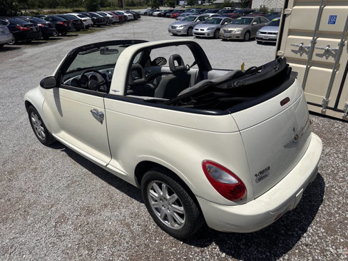 Used 2007 Chrysler PT Cruiser Convertible image 15