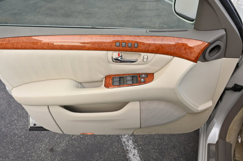 Used 2003 Lexus LS 430 image 29