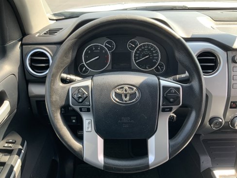 Used 2014 Toyota Tundra SR5 w/ TRD Off Road Package image 28