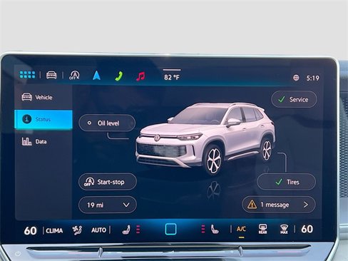 New 2025 Volkswagen Tiguan SE image 14