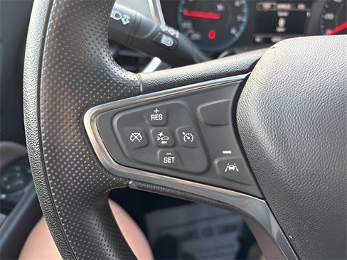 Used 2020 Chevrolet Equinox LS w/ LS Convenience Package image 9