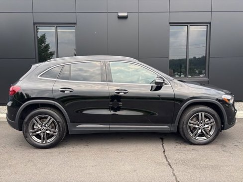 Used 2025 Mercedes-Benz GLA 250 4MATIC image 22